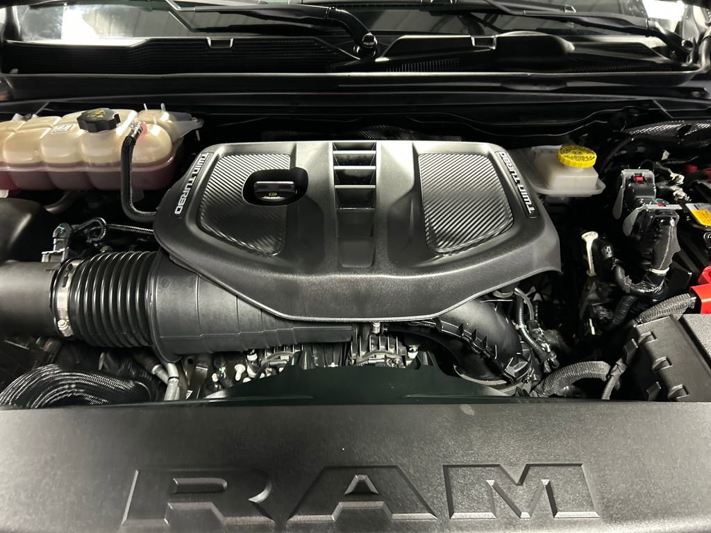 Used 2025 RAM 1500 Tungsten w/ Off Road Group AWD/4WD image 25