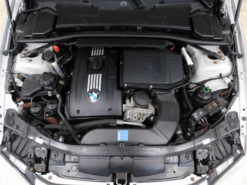 Used 2011 BMW 335is Coupe RWD image 15