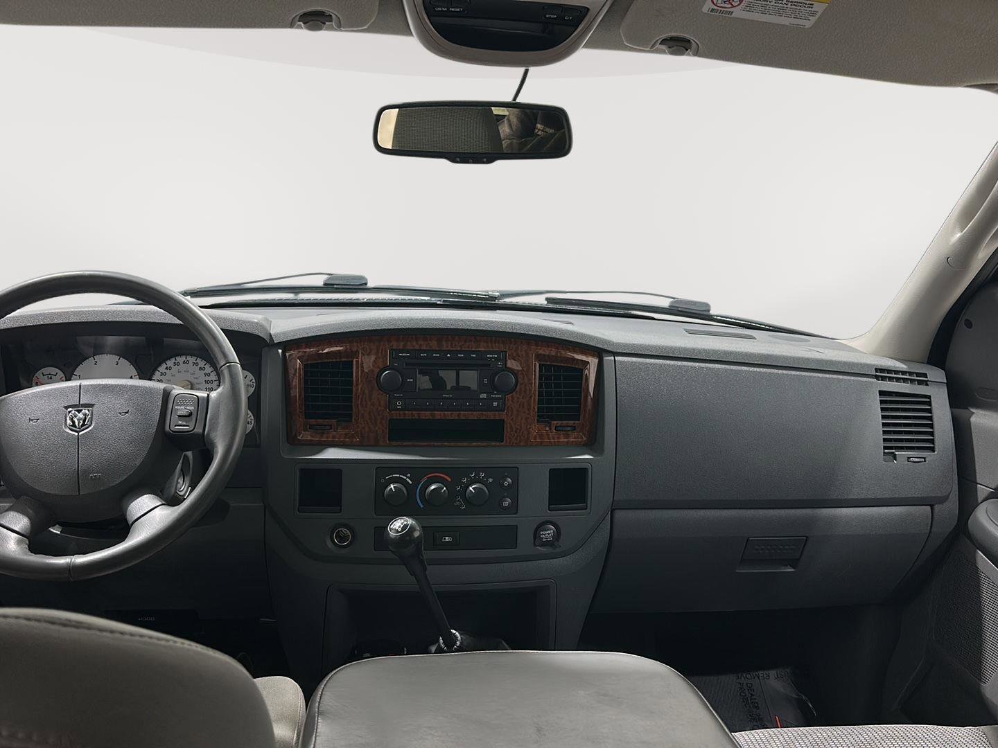 Used 2006 Dodge Ram 2500 Truck SLT image 18