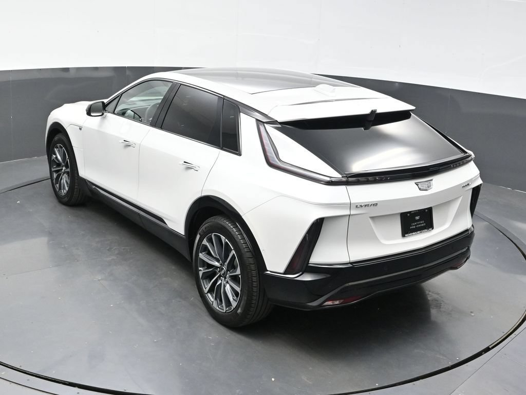 Certified 2024 Cadillac Lyriq Sport AWD/4WD image 34
