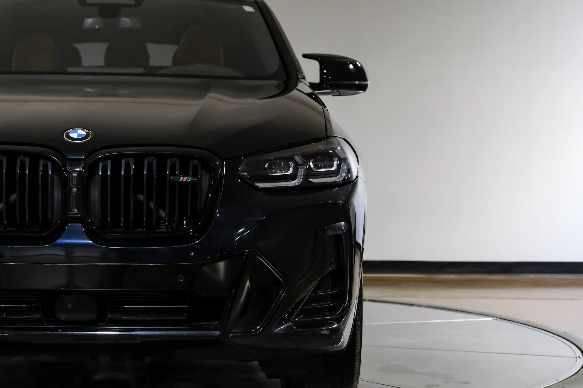 Used 2024 BMW X4 M40i image 50