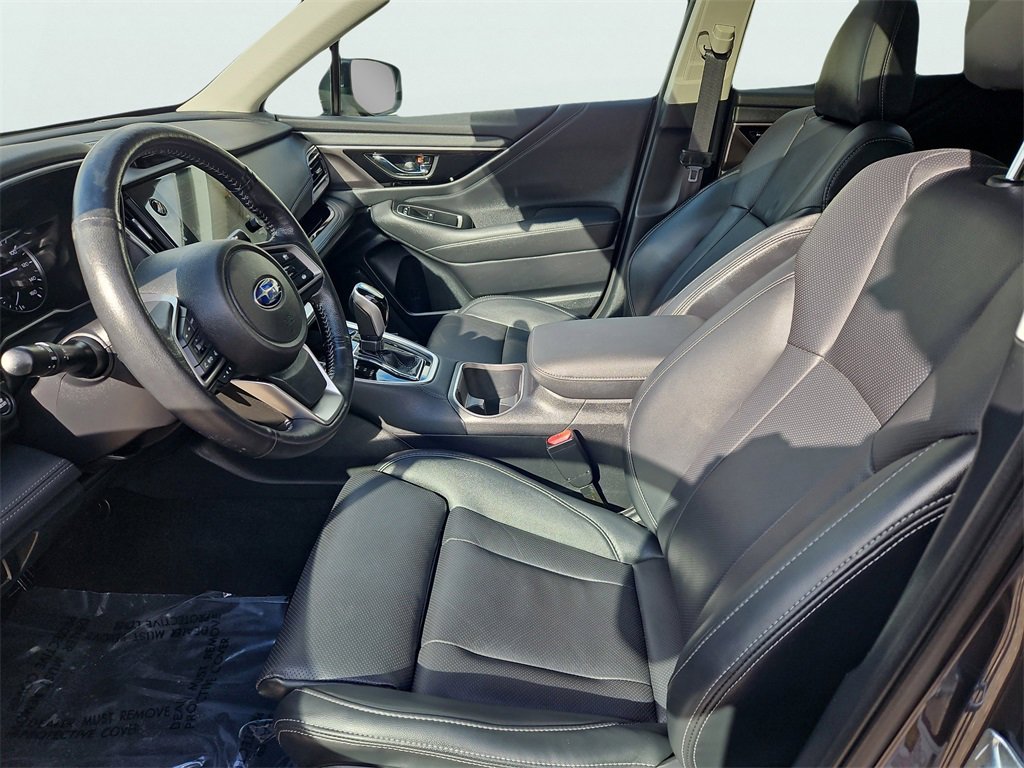 Used 2023 Subaru Outback Limited image 36