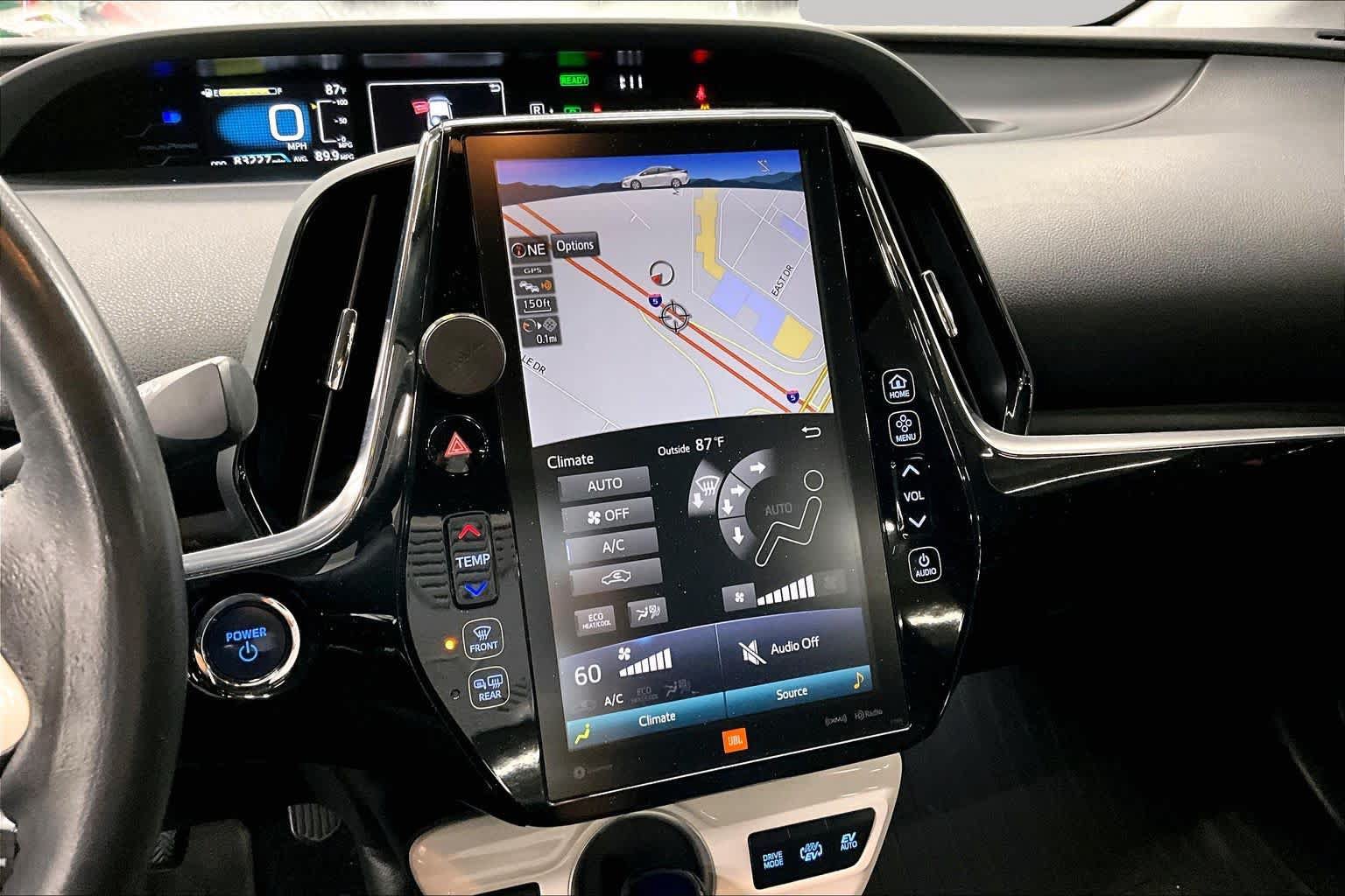 Used 2018 Toyota Prius Prime Advanced FWD image 6