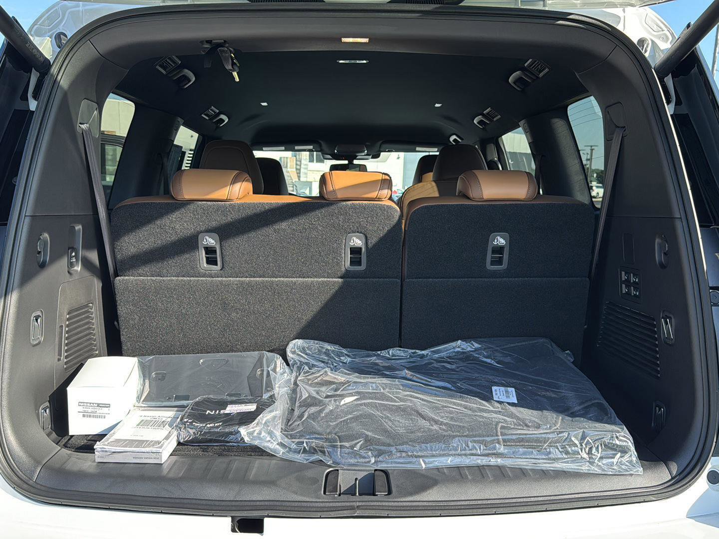New 2026 Nissan Armada SL image 30