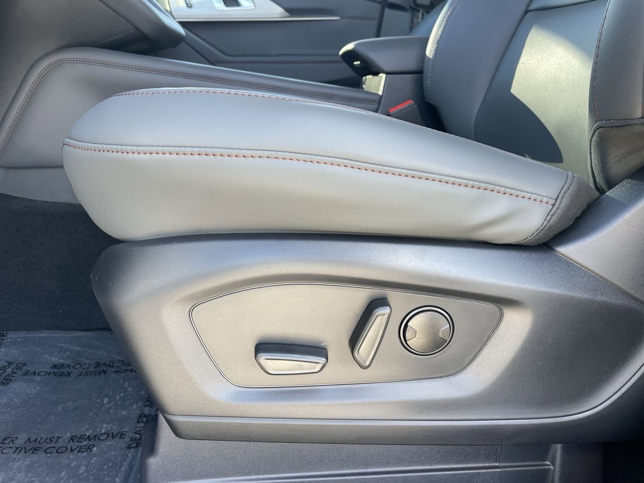 New 2026 Ford Explorer Active w/ Active Comfort Package image 21