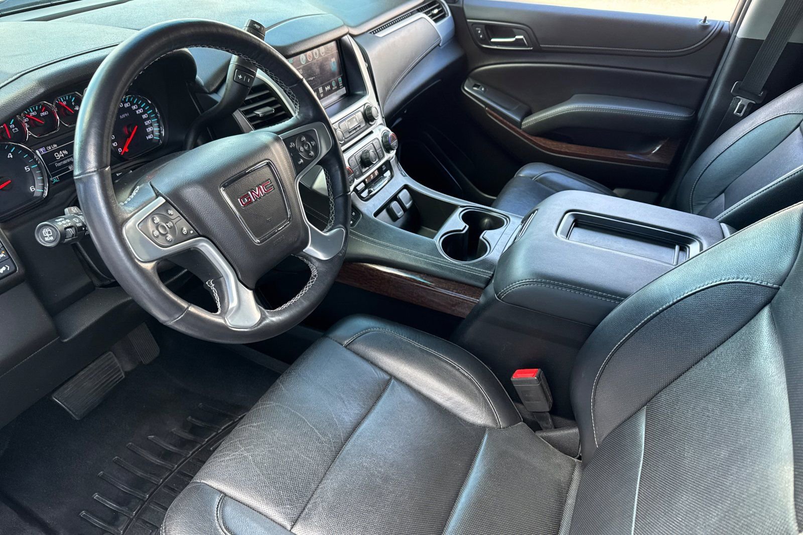 Used 2019 GMC Yukon SLT image 11