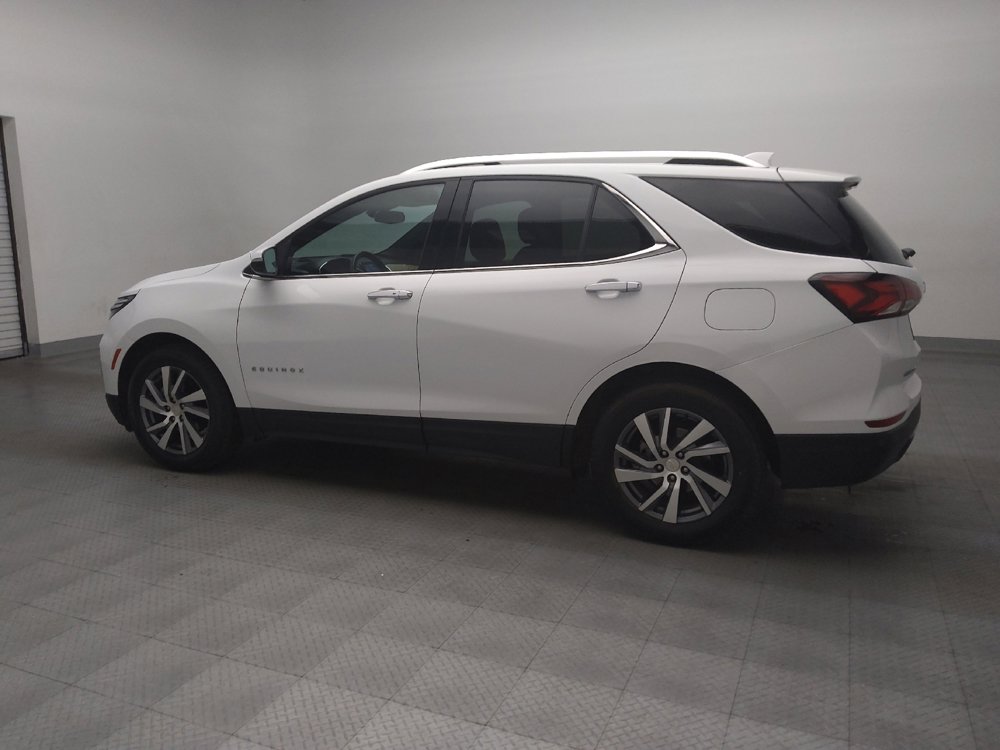 Used 2022 Chevrolet Equinox Premier FWD image 3