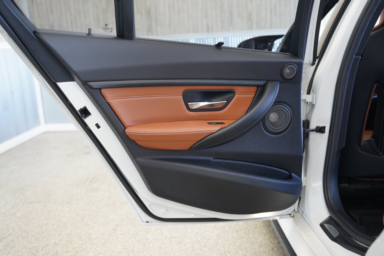 Used 2016 BMW M3 image 37