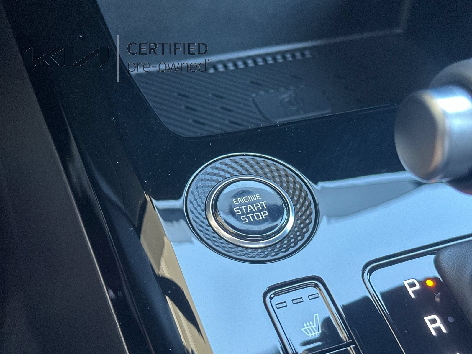 Certified 2025 Kia Niro EX Touring FWD image 24
