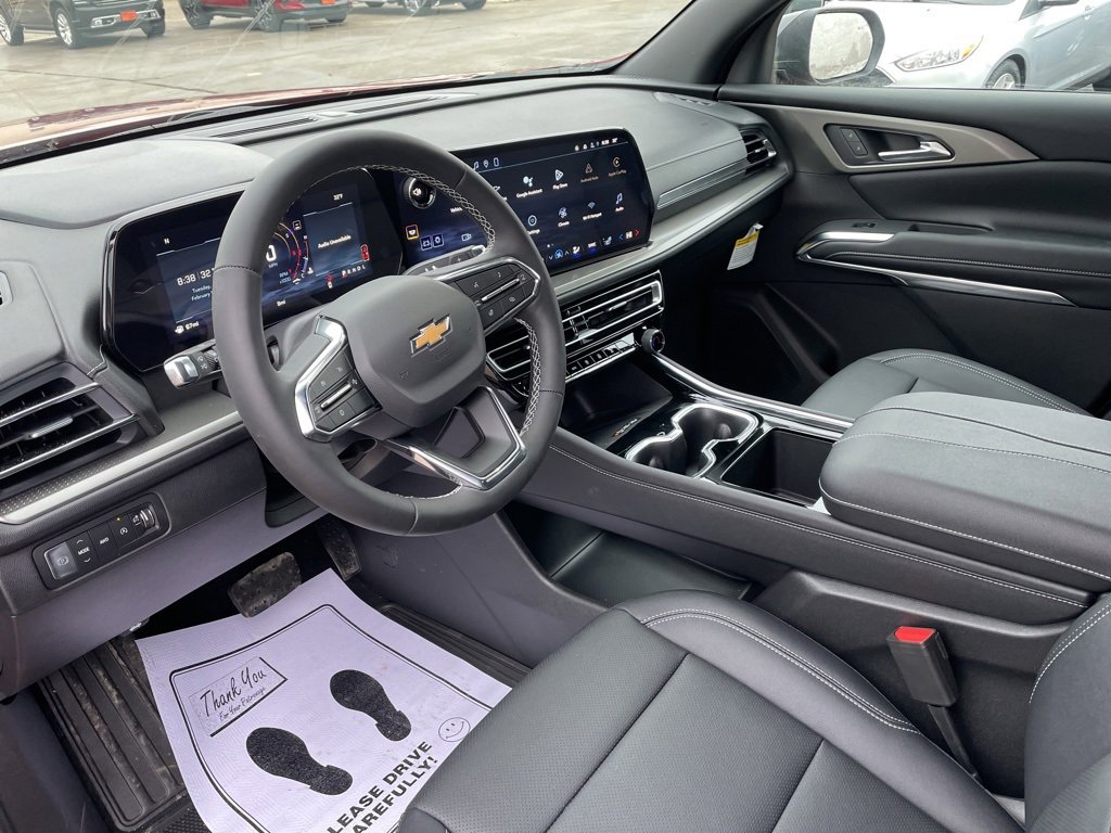 New 2026 Chevrolet Traverse LT w/ Driver Confidence Package image 3