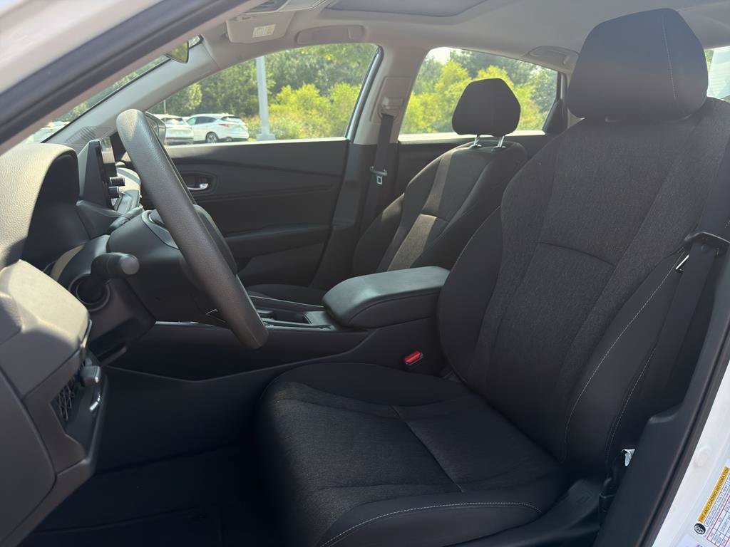 Used 2023 Honda Accord EX image 23