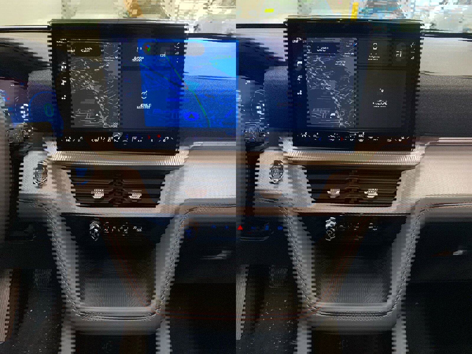 New 2026 Ford Explorer Active w/ Active Comfort Package image 24