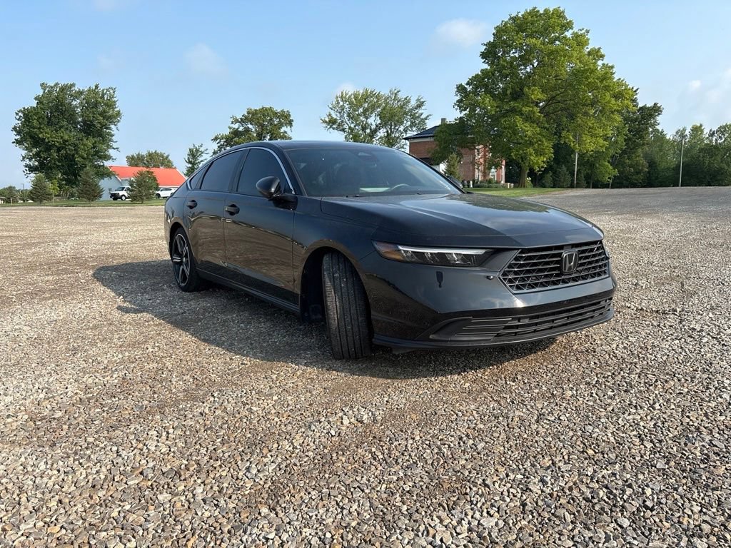 Used 2025 Honda Accord Sport image 13