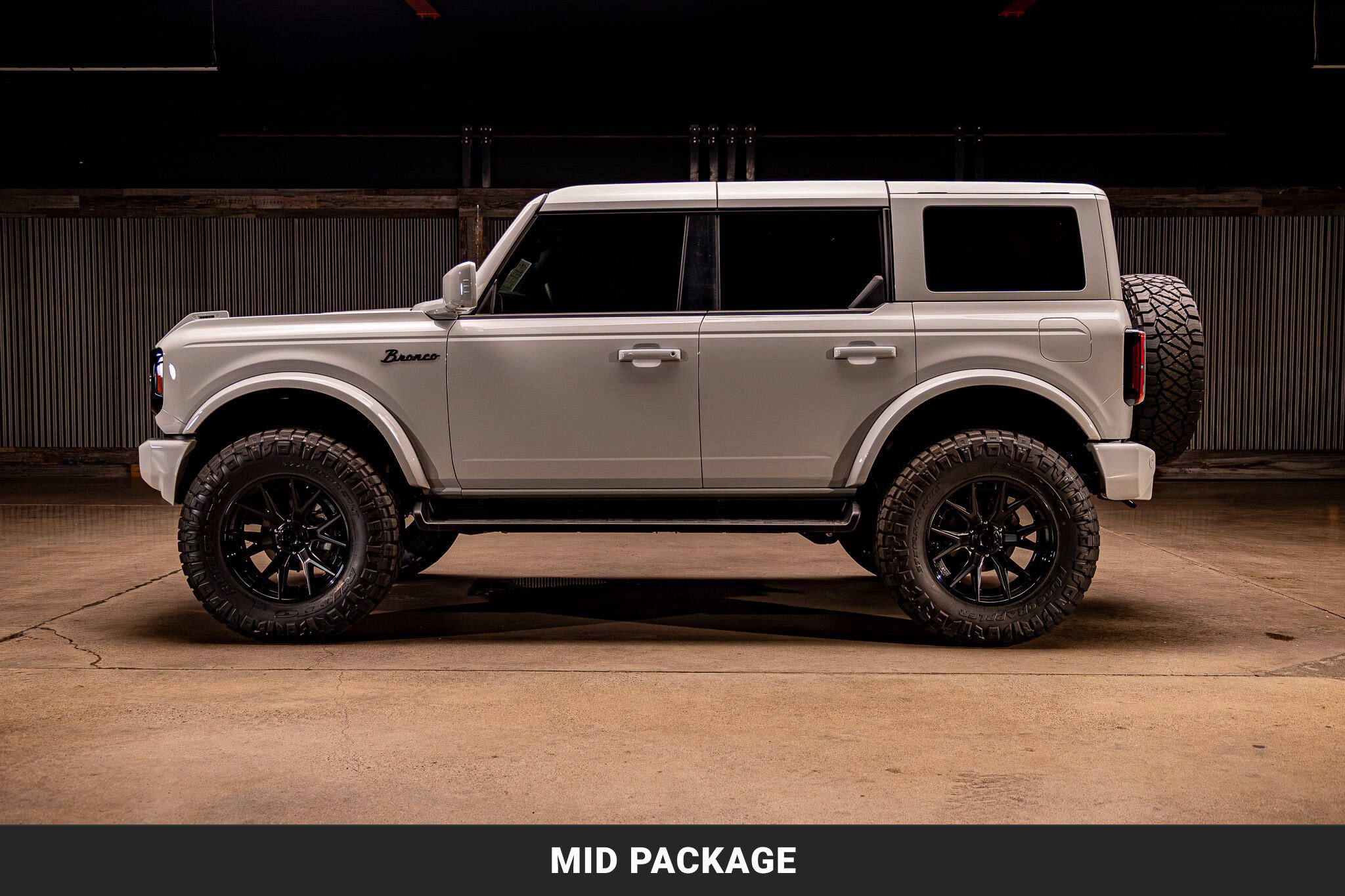 Used 2026 Ford Bronco Outer Banks AWD/4WD image 6