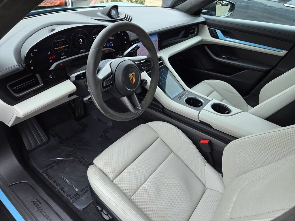 Used 2022 Porsche Taycan 4 Cross Turismo AWD/4WD image 12