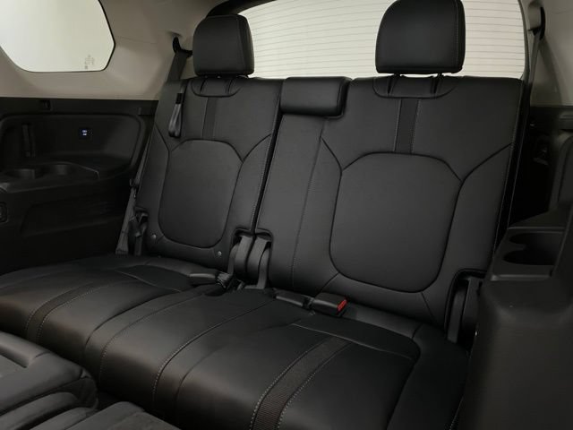 Used 2025 Honda Pilot EX-L image 74