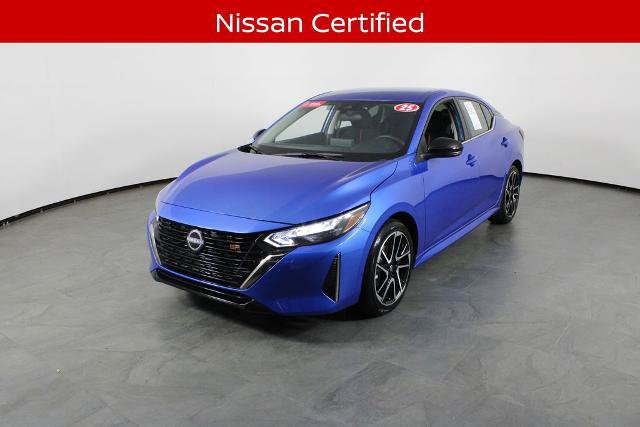 Certified 2025 Nissan Sentra SR FWD image 2