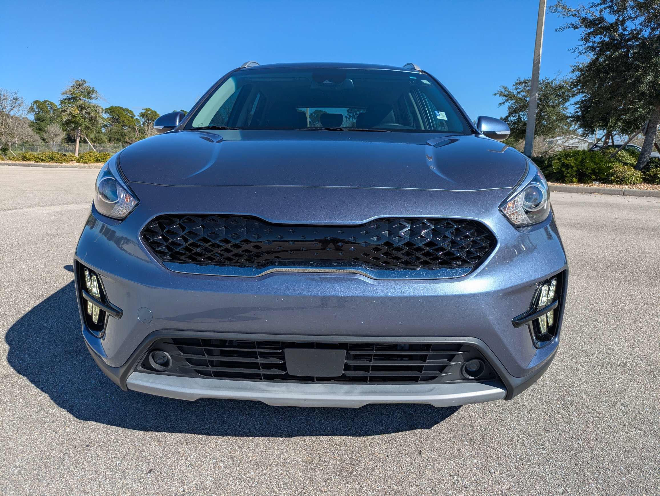 Used 2022 Kia Niro EX Premium FWD image 9