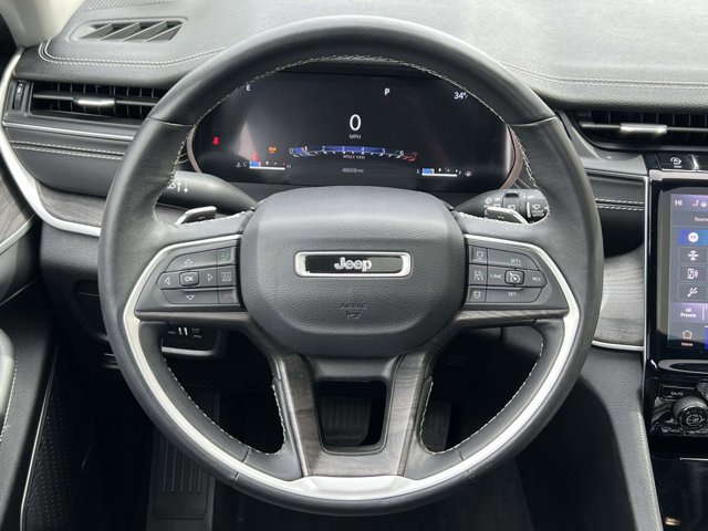 Used 2022 Jeep Grand Cherokee L Limited image 13