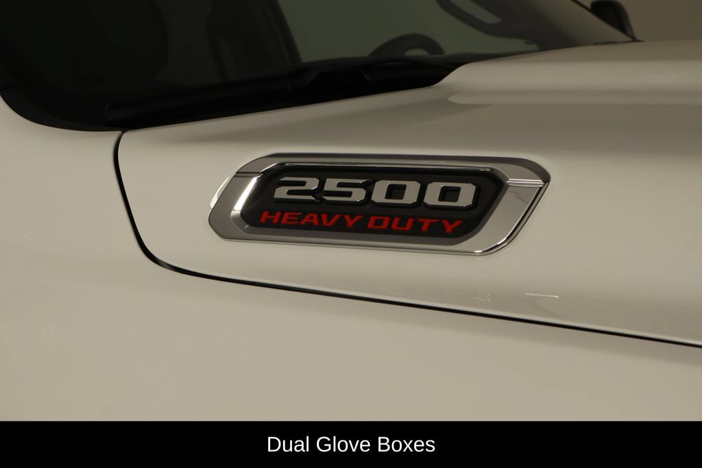 Used 2025 RAM 2500 Big Horn AWD/4WD image 43