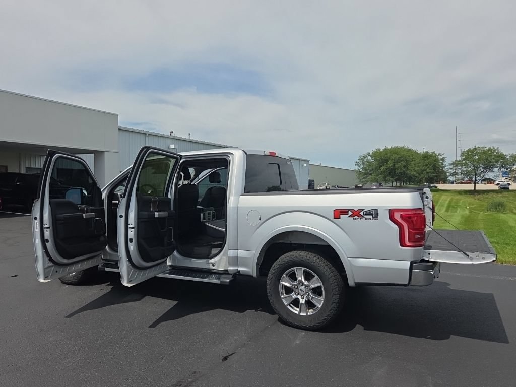 Used 2016 Ford F150 Lariat w/ Equipment Group 502A Luxury AWD/4WD image 13
