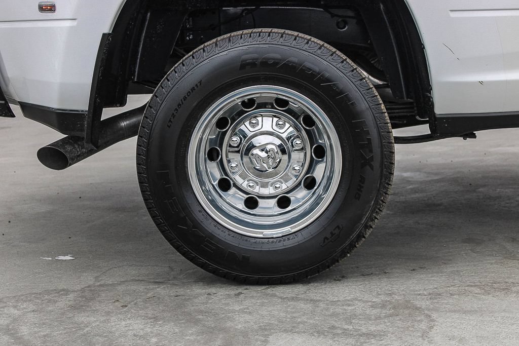 New 2026 RAM 3500 Big Horn AWD/4WD image 12