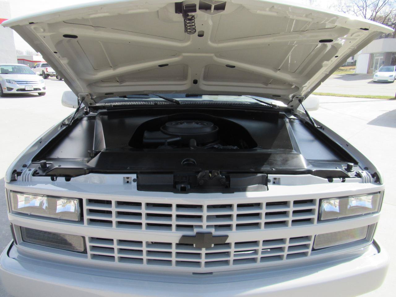 Used 1993 Chevrolet Silverado 3500 2WD Crew Cab image 26