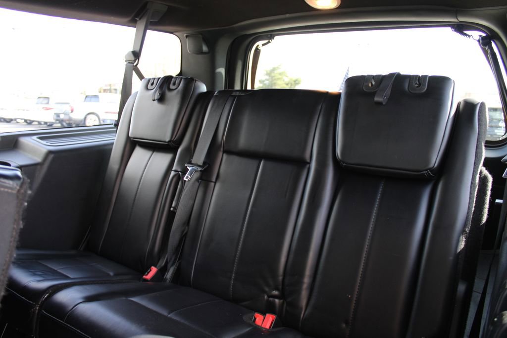 Used 2017 Ford Expedition EL Platinum image 18