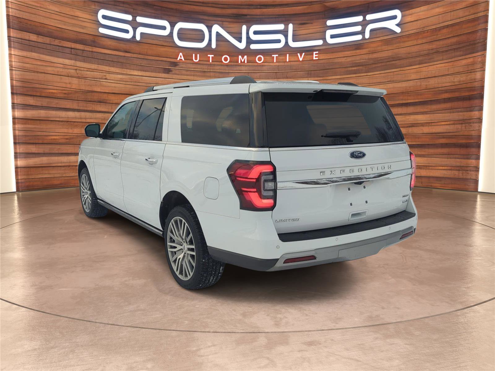 Used 2022 Ford Expedition Max Limited image 3