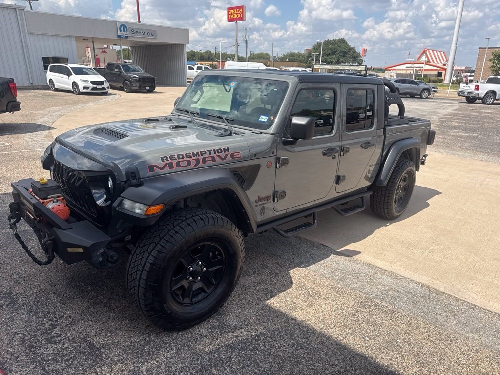Used 2021 Jeep Gladiator Mojave w/ Trailer Tow Package AWD/4WD image 3