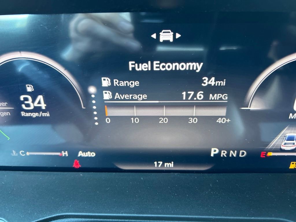 New 2026 Jeep Cherokee Laredo image 18