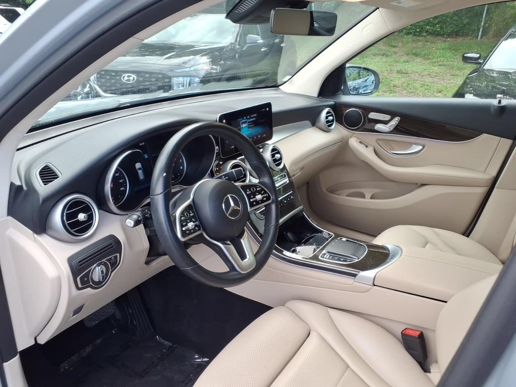 Used 2022 Mercedes-Benz GLC 300 image 11
