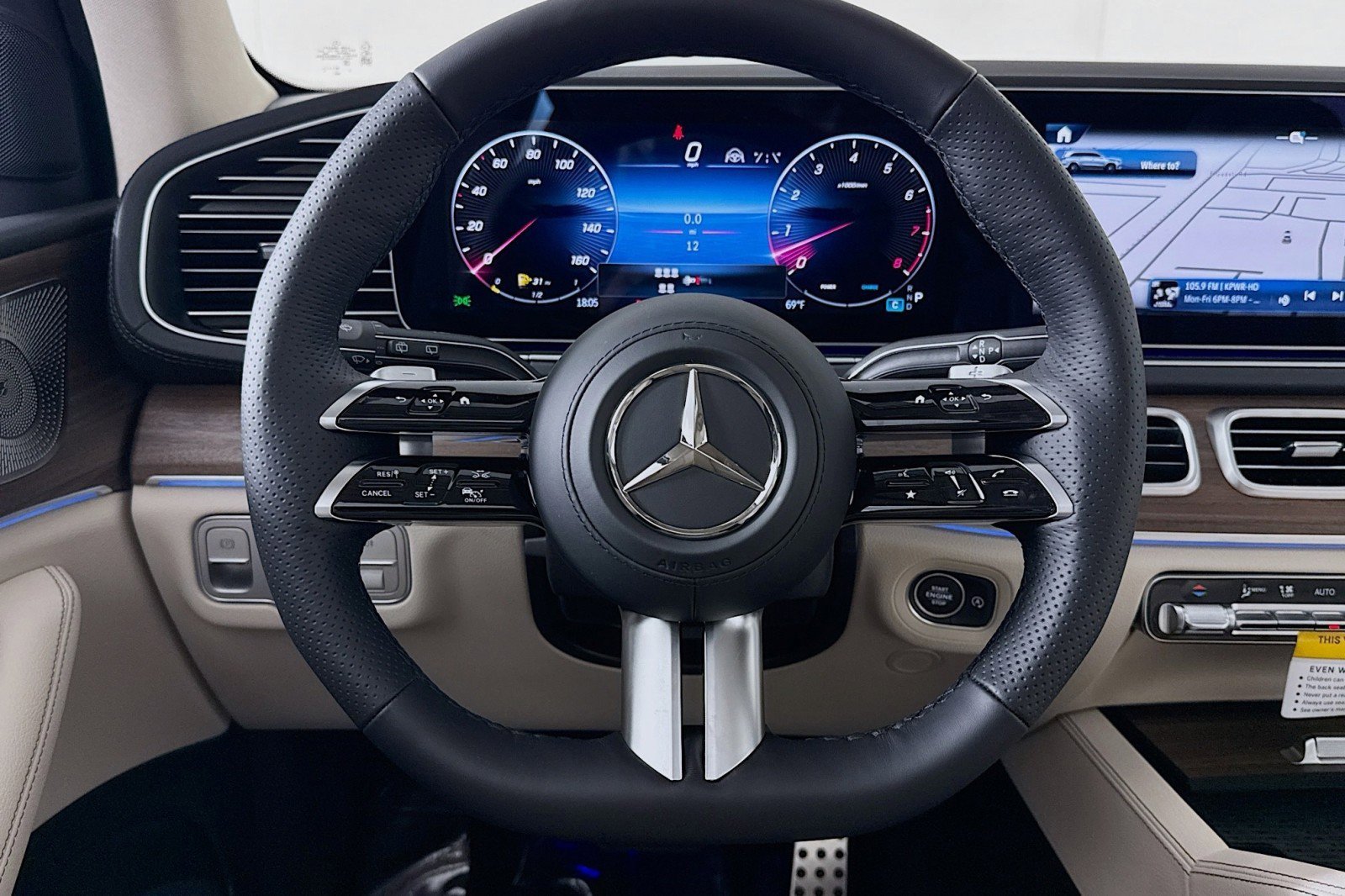 New 2026 Mercedes-Benz GLS 450 4MATIC image 18