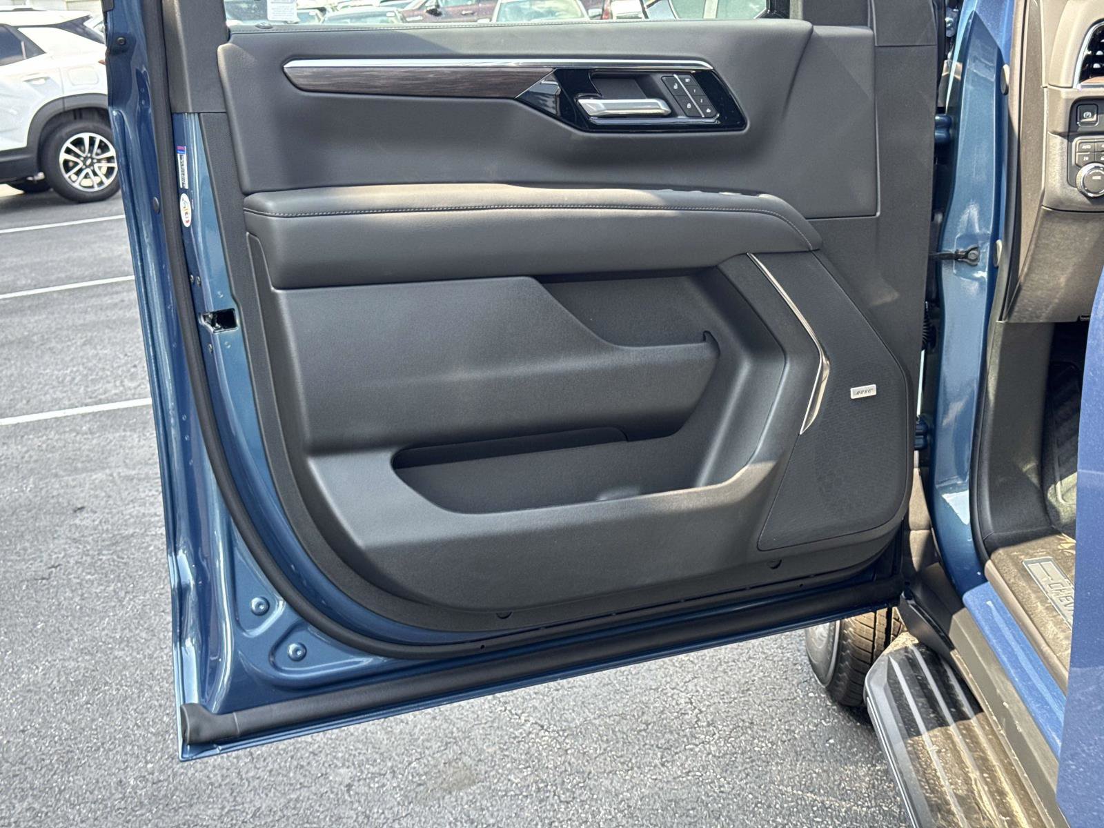 New 2026 Chevrolet Tahoe LT w/ Comfort Package image 15