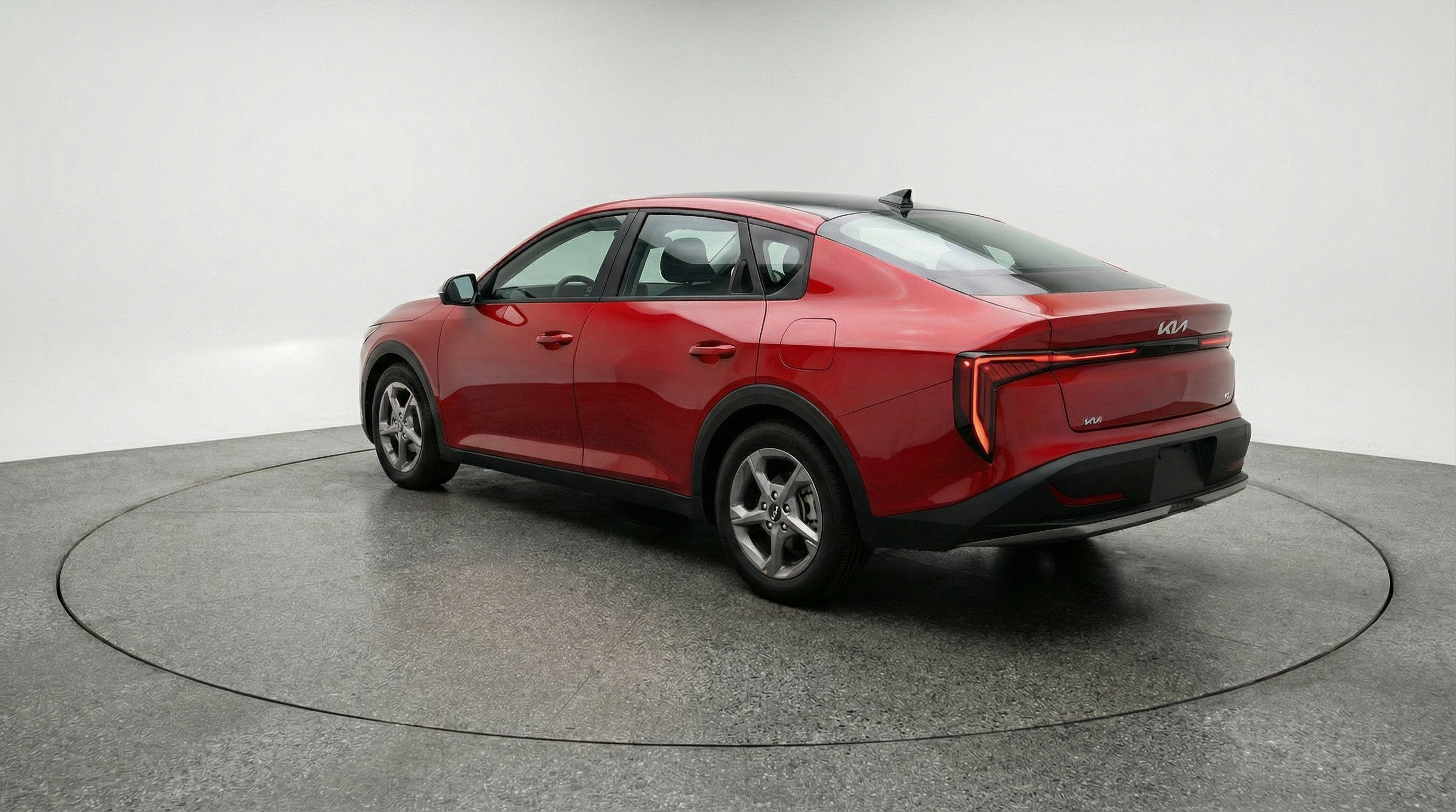 Used 2025 Kia K4 LXS image 6