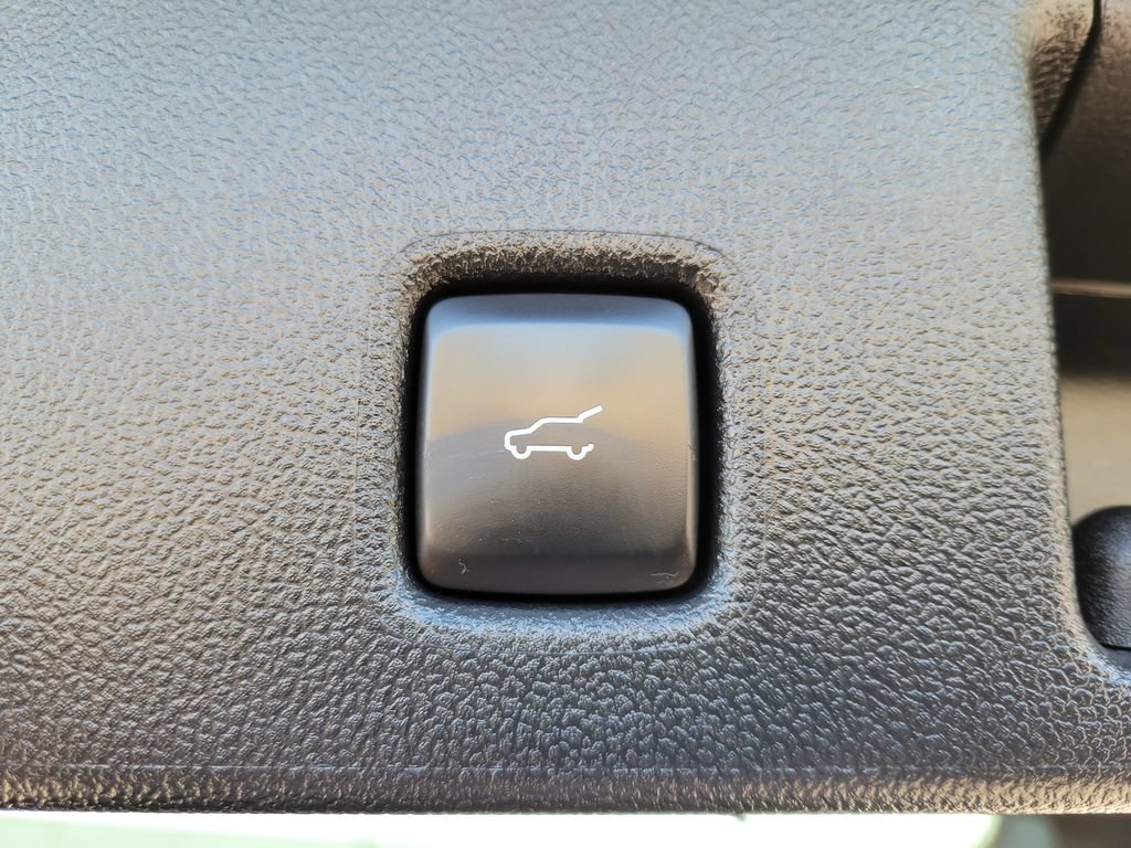 Used 2024 Ford Escape ST-Line w/ Tech Pack #1 AWD/4WD image 10
