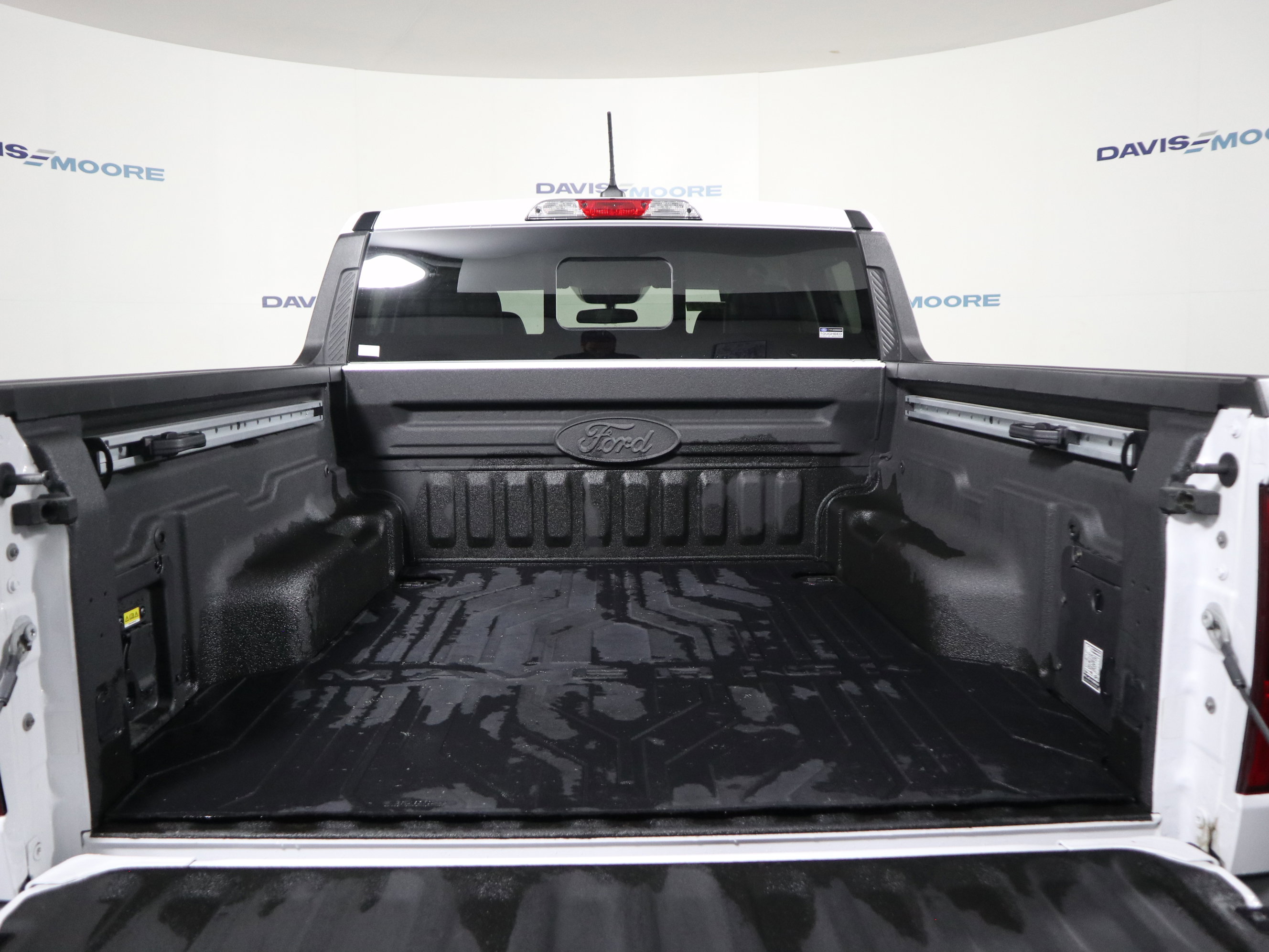 Used 2024 Ford Maverick Lariat w/ Black Appearance Package image 8