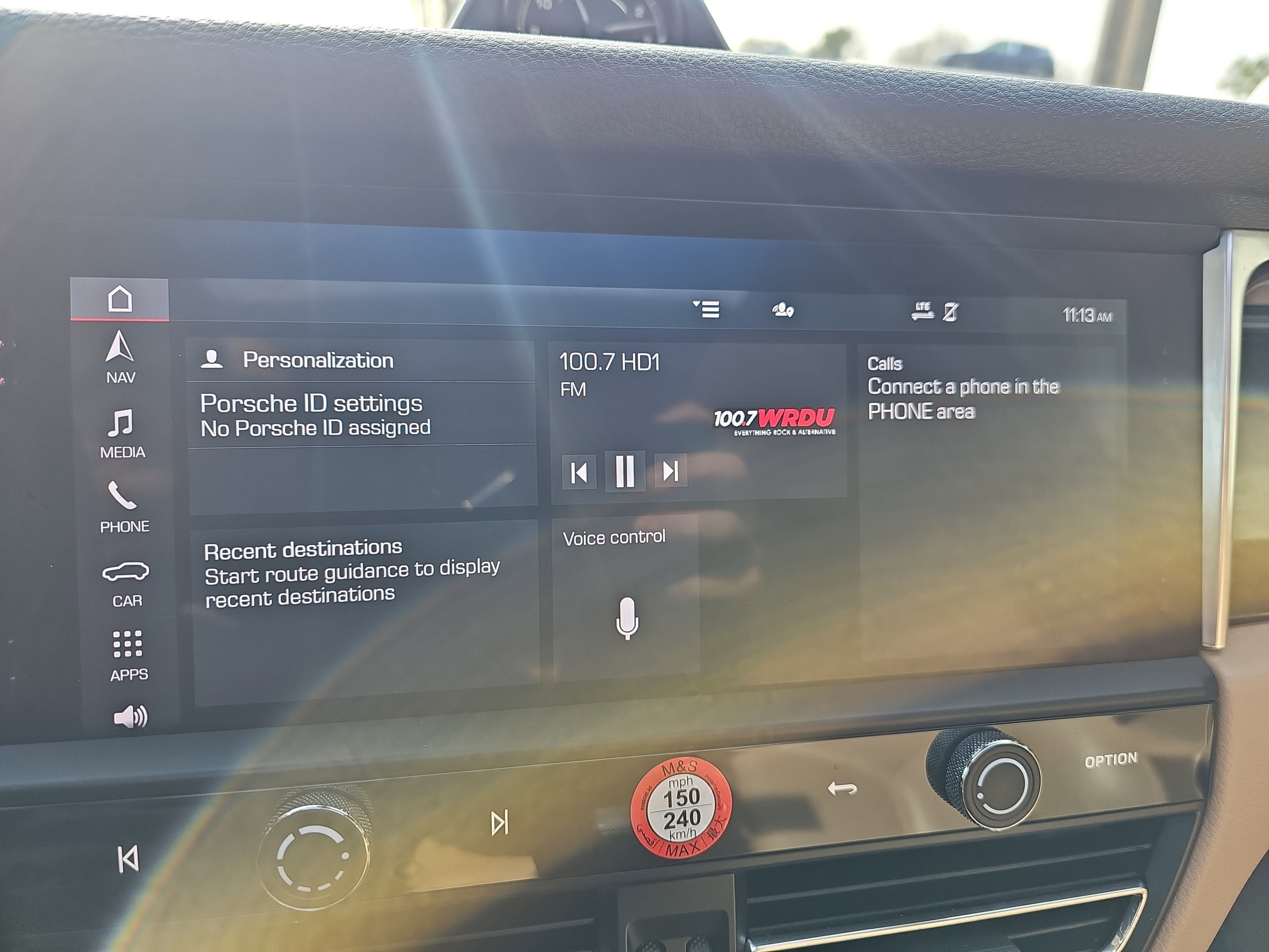 Used 2024 Porsche Macan image 23