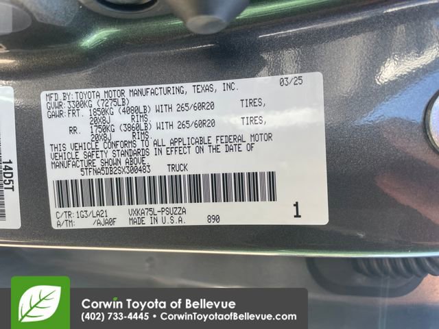 Used 2025 Toyota Tundra Platinum AWD/4WD image 23