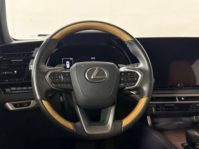 Used 2024 Lexus RX 350 Premium w/ Accessory Package (Z1) AWD/4WD image 29
