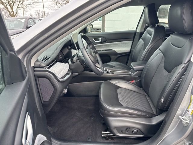 Used 2022 Jeep Compass Latitude w/ Convenience Group image 10