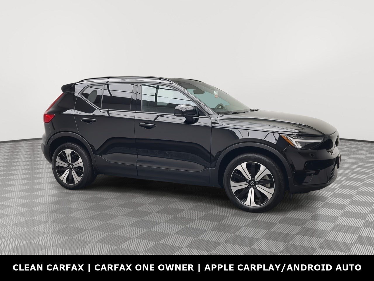 Used 2023 Volvo XC40 Recharge Plus AWD/4WD image 42