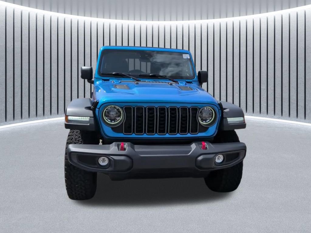 Used 2025 Jeep Wrangler Unlimited Rubicon AWD/4WD image 4