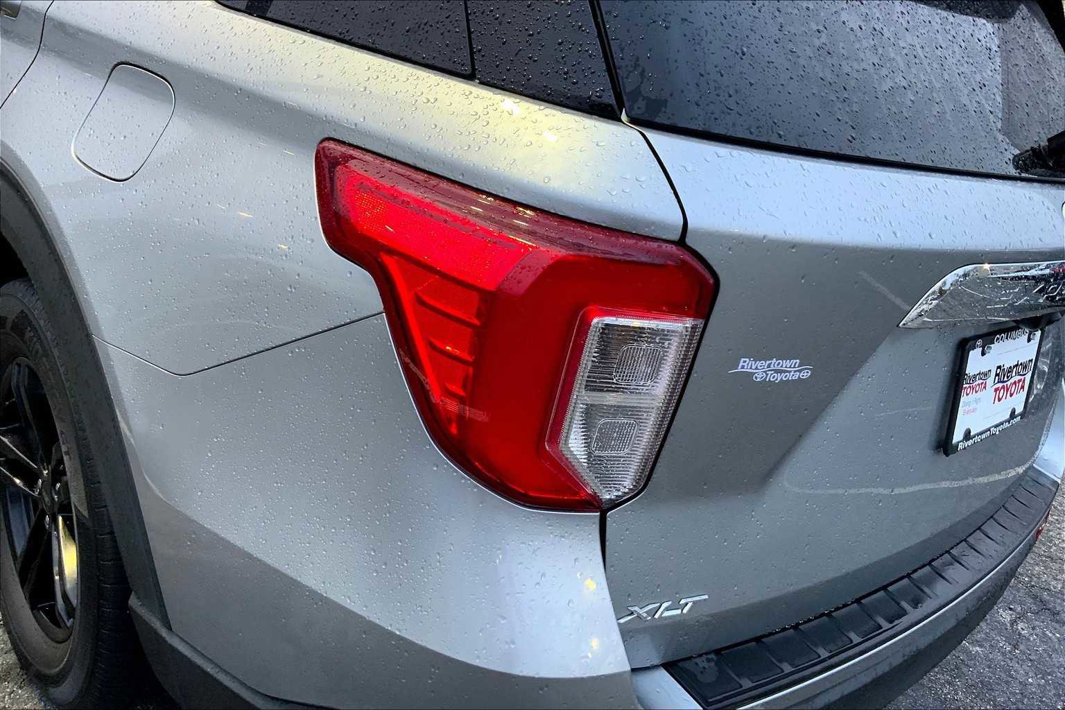 Used 2022 Ford Explorer XLT image 51