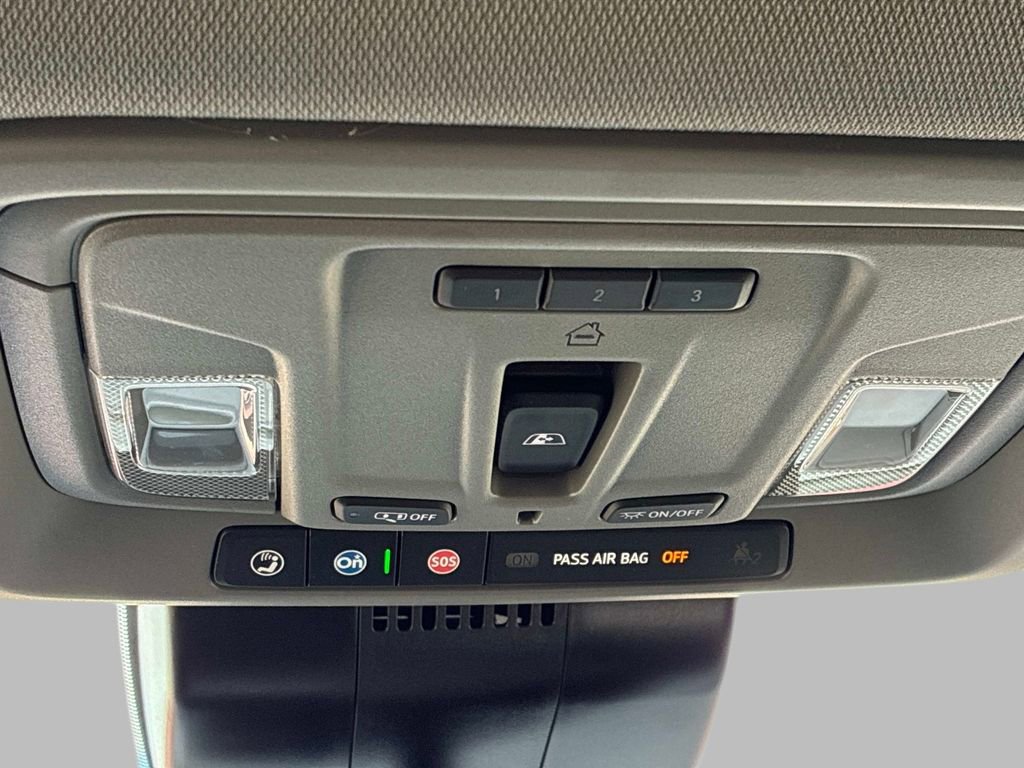 Used 2024 GMC Sierra 3500 SLE w/ SLE Value Package image 38