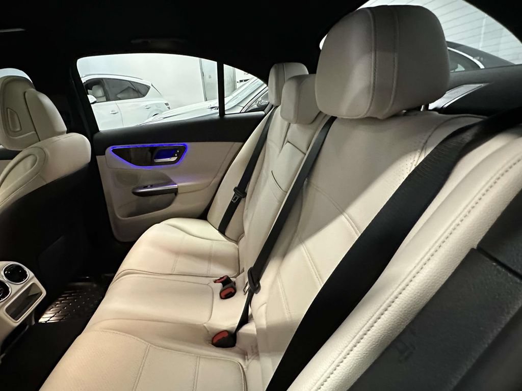 Used 2022 Mercedes-Benz C 300 4MATIC Sedan image 12