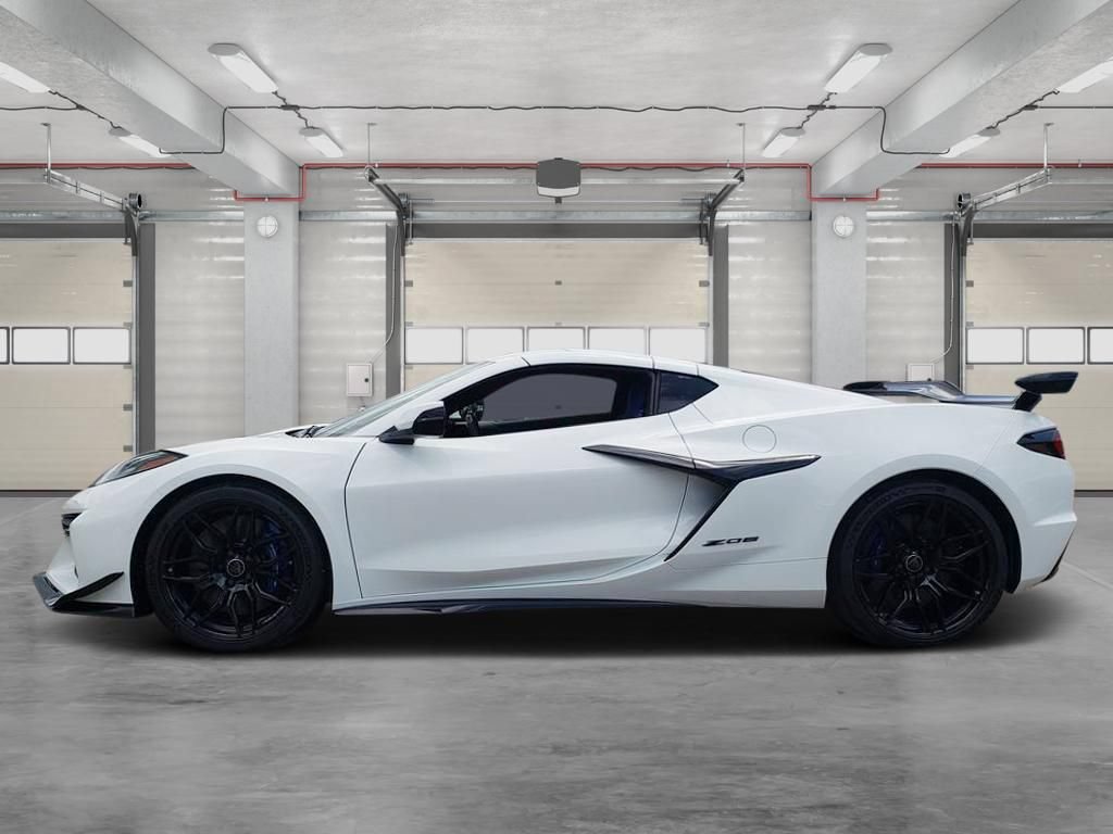 New 2026 Chevrolet Corvette Z06 w/ Z07 Performance Package RWD image 7