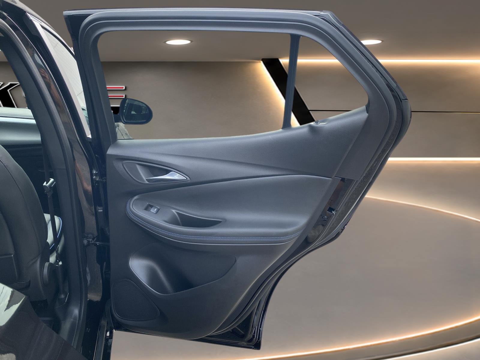 Certified 2026 Buick Encore GX Sport Touring w/ Advanced Technology Package AWD/4WD image 34