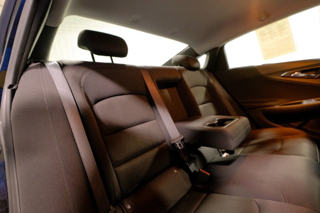 Used 2024 Chevrolet Malibu LT image 21
