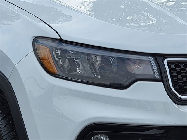 Certified 2023 Jeep Compass Limited image 16